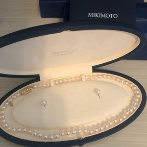 MIKIMOTO 18K 7MM Akoya Pearl necklace & st…